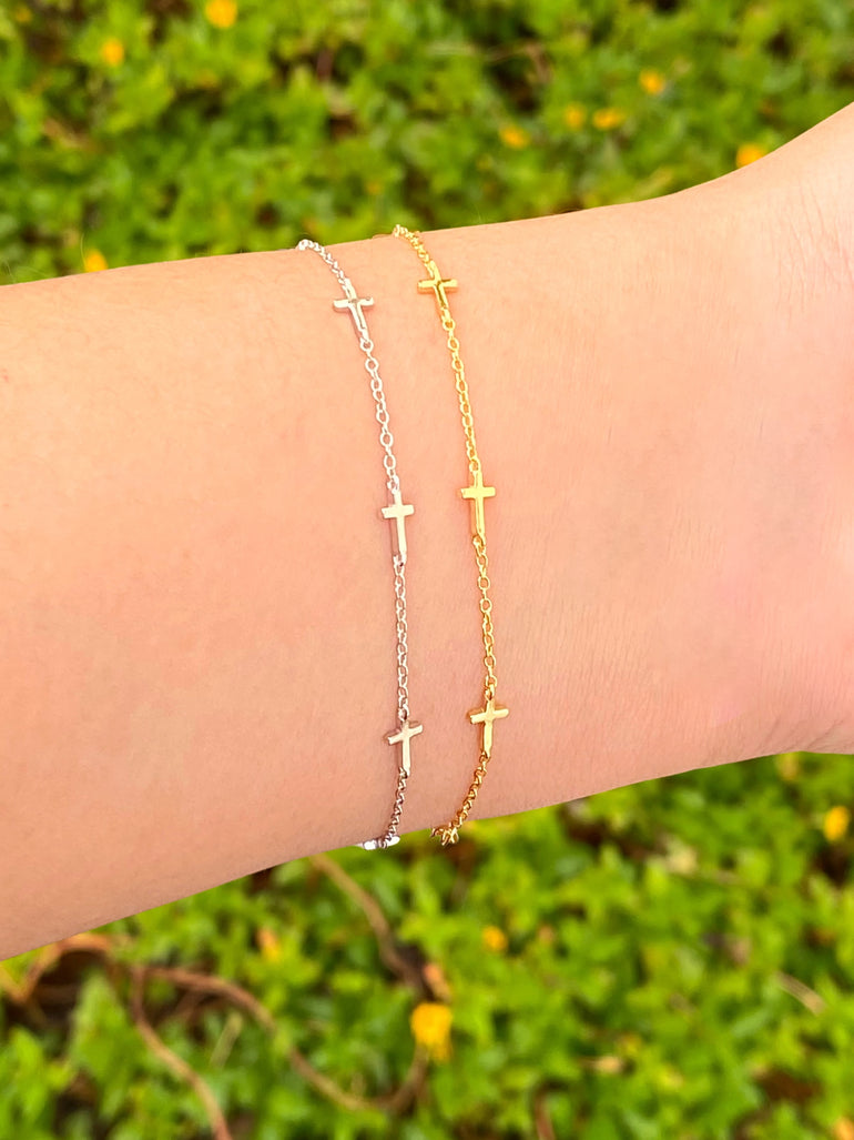 Pulsera Con Cruces Lisas