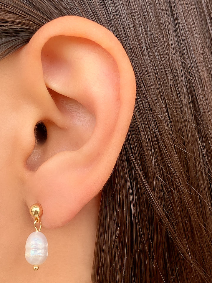 Par Arete Bolita Con Perla Colgante