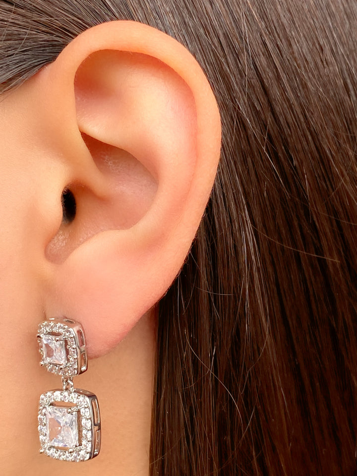 Par Arete Doble Cuadrado Colgante Zirconias