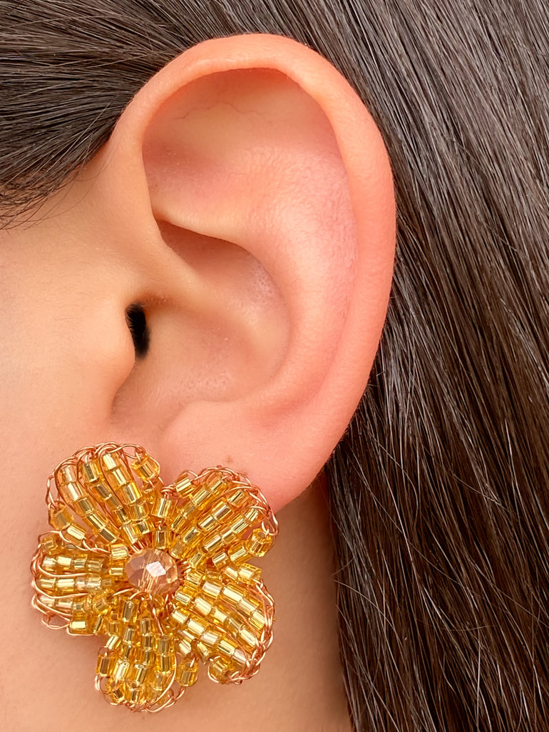 Par Arete Flor Cinco Petalos Dorado Con Rosa