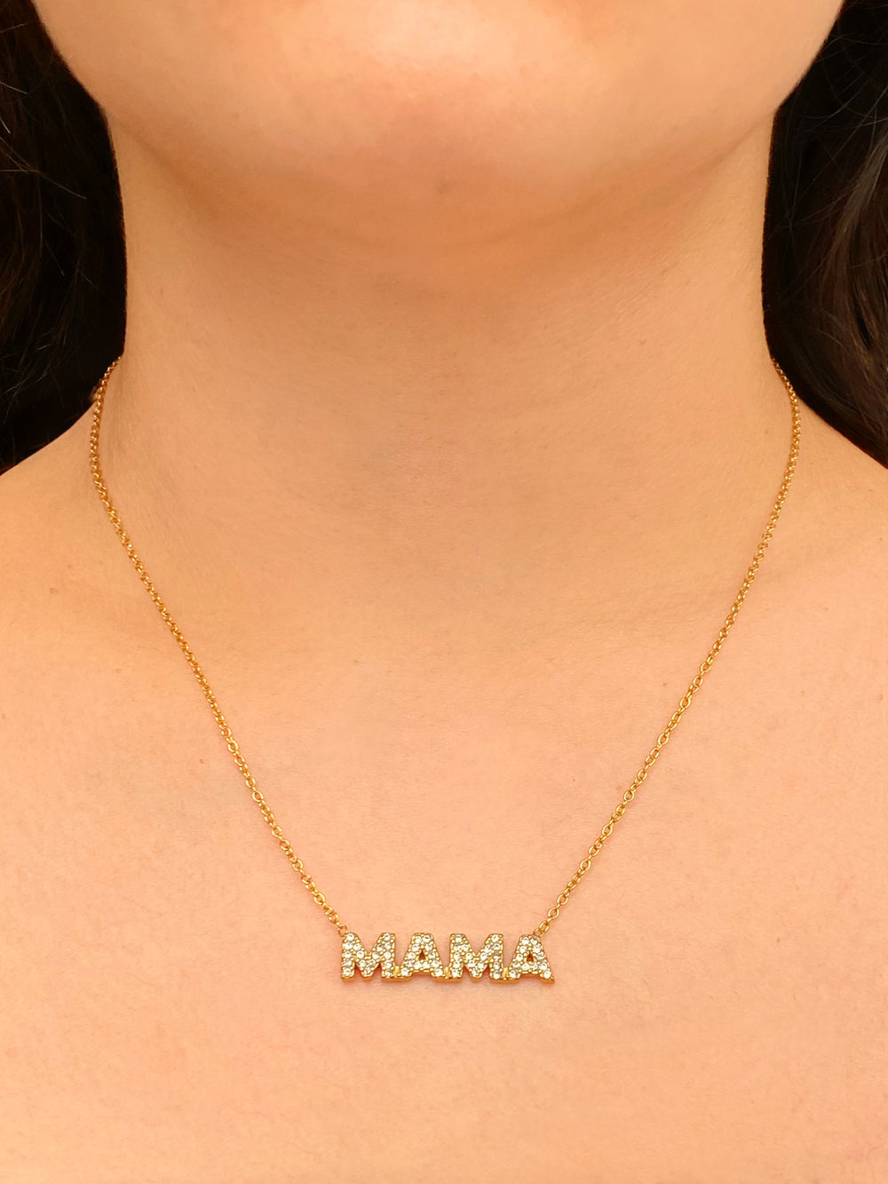 Collar Mama Letras Zirconias