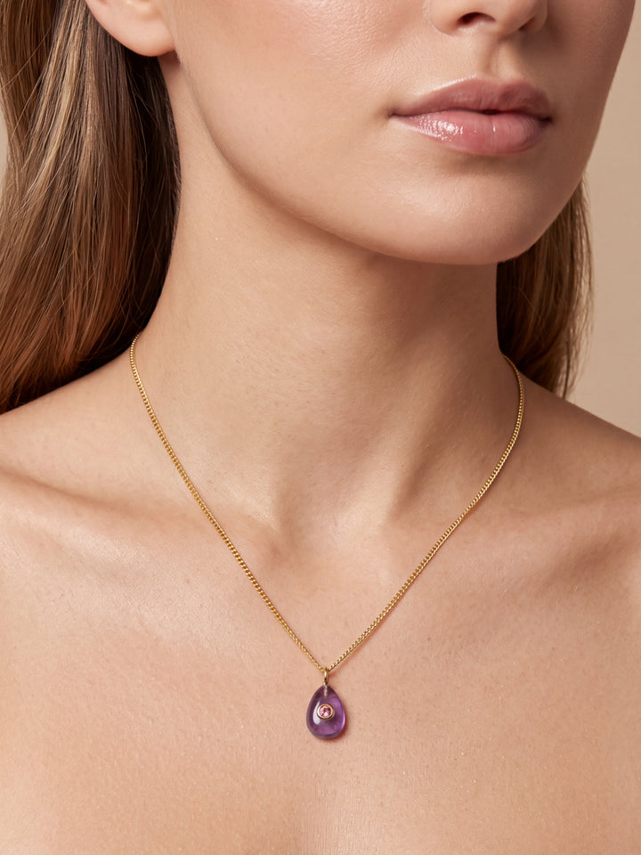 Dije Ovalado Con Centro Zirconia