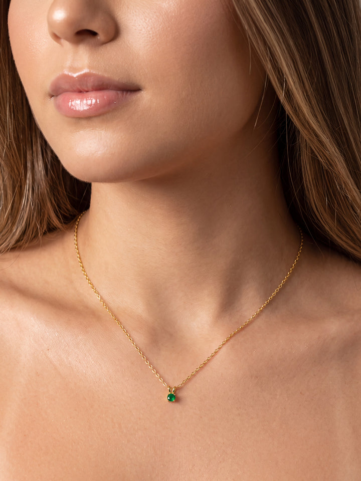 Collar Dorado Dije Zirconia Birthstone