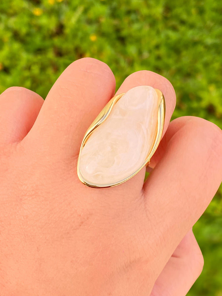 Anillo Con Piedra Irregular