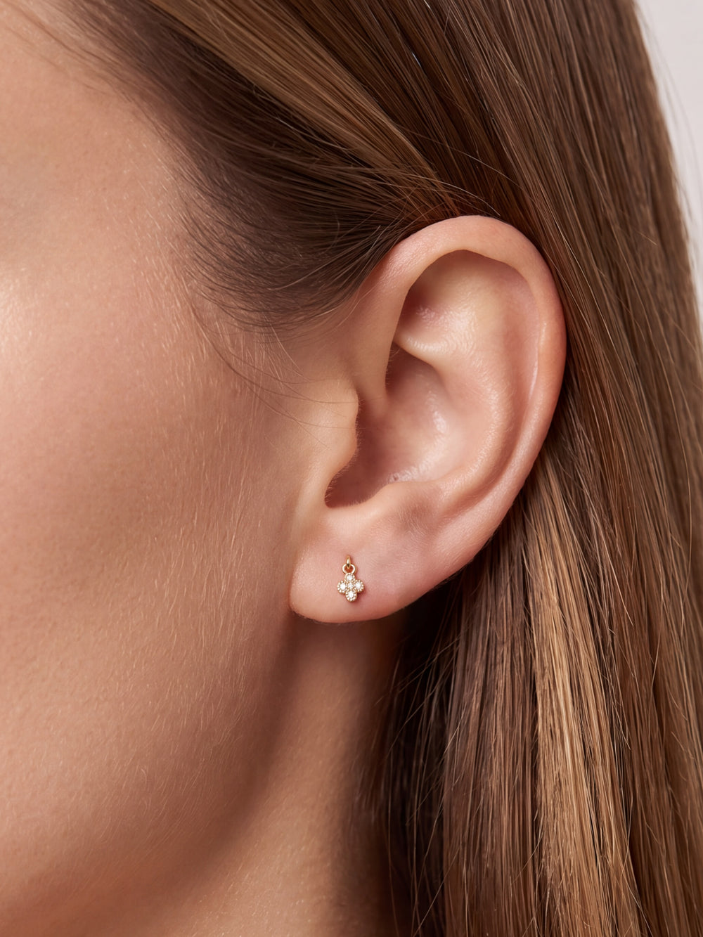 Arete Colgante Trebol Zirconias Acero Inoxidable