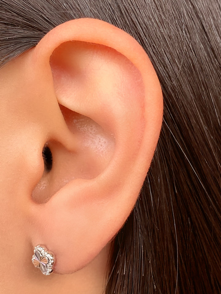 Par Arete Trebol Contorno Zirconias