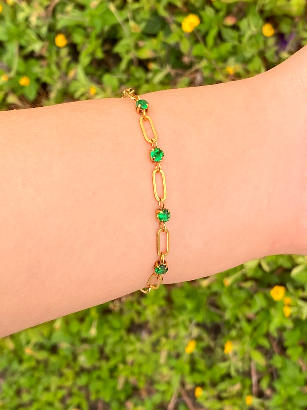 Pulsera Eslabones Cinco Zirconias Verdes