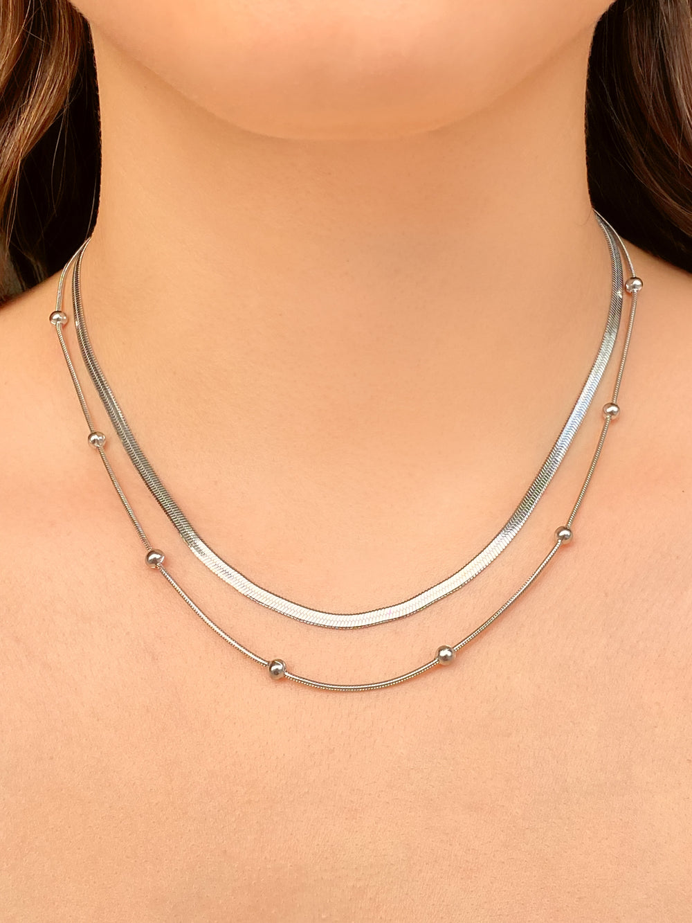 Collar Doble Planchado Con Bolitas