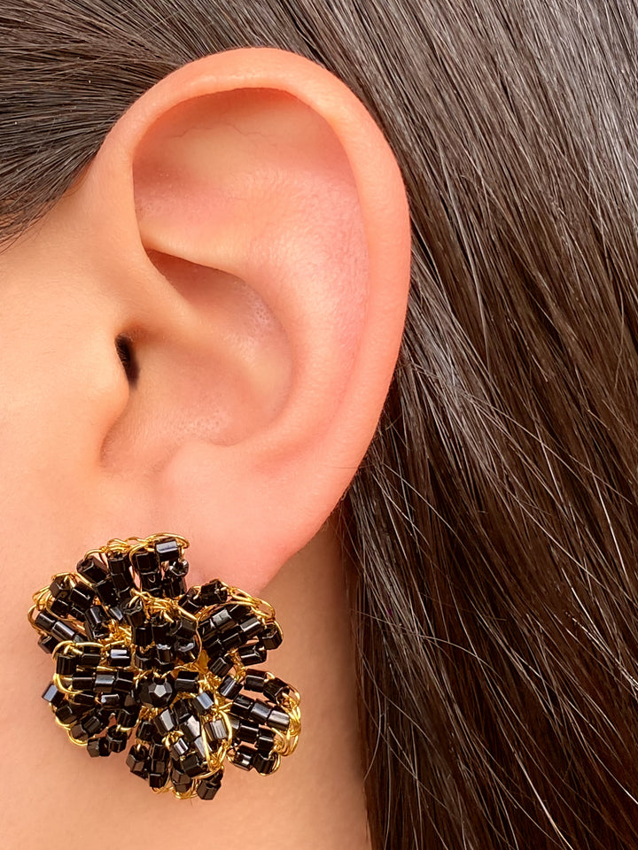 Par Arete Flor Negro Con Dorado
