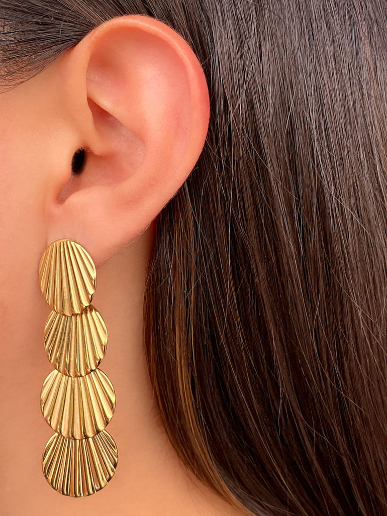 Par Arete Tira Circulo Cuatro Conchas