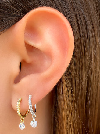 Arracada Con Mini Zirconia Colgante