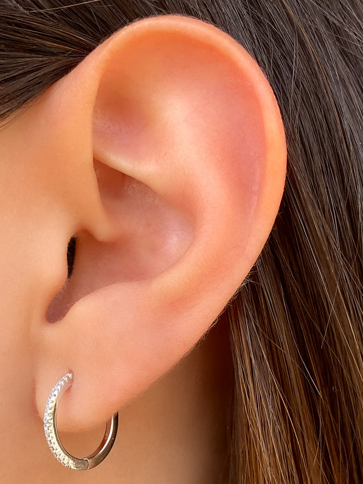 Par Arracada Delgada Con Zirconias 14 mm