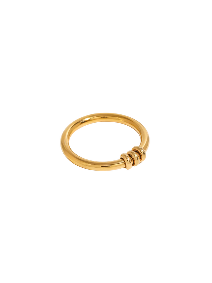 Anillo Con Tres Mini Argollas