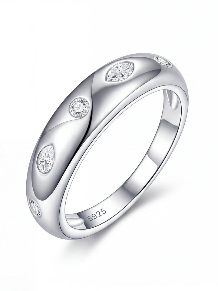 Anillo Grueso Con Moissanitas 0.282 CT