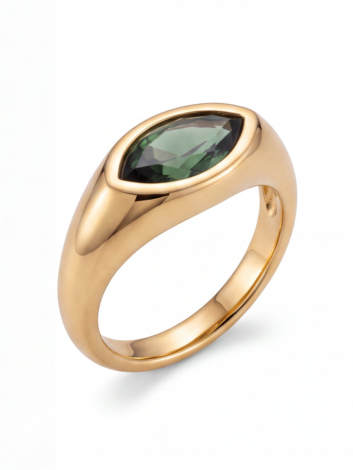 Anillo Con Zirconia Central Ovalada