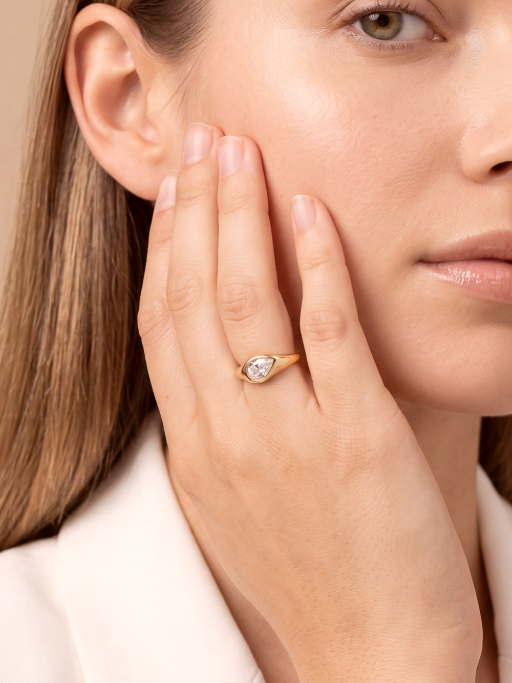 Anillo Grueso Zirconia Pera