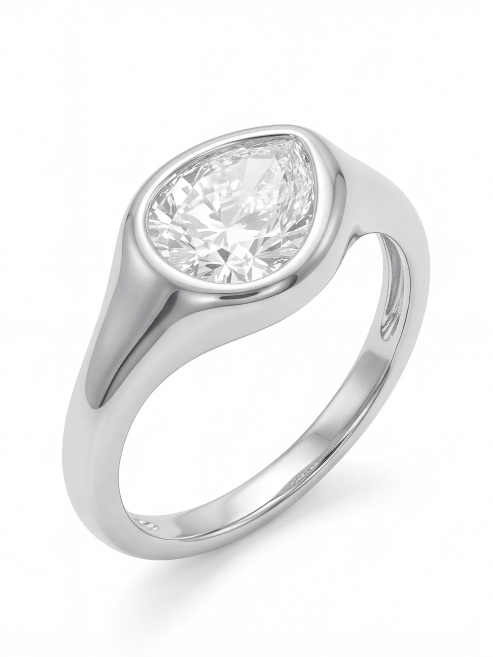 Anillo Grueso Zirconia Pera