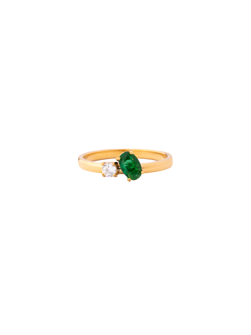 Anillo Con Zirconia Ovalada Y Gota