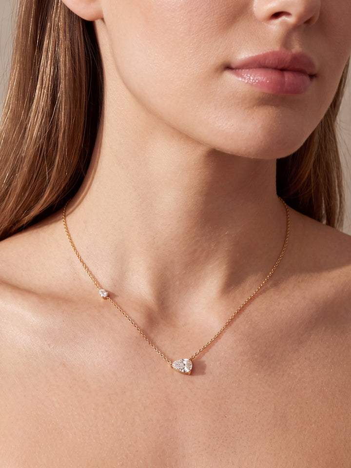 Collar Dije Doble Zirconia Gota