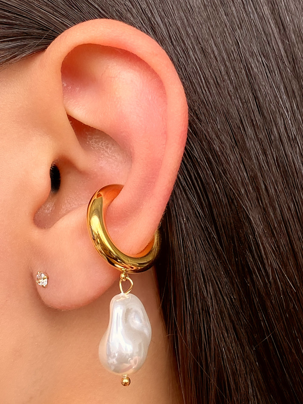 Ear Cuff Con Perla Colgante