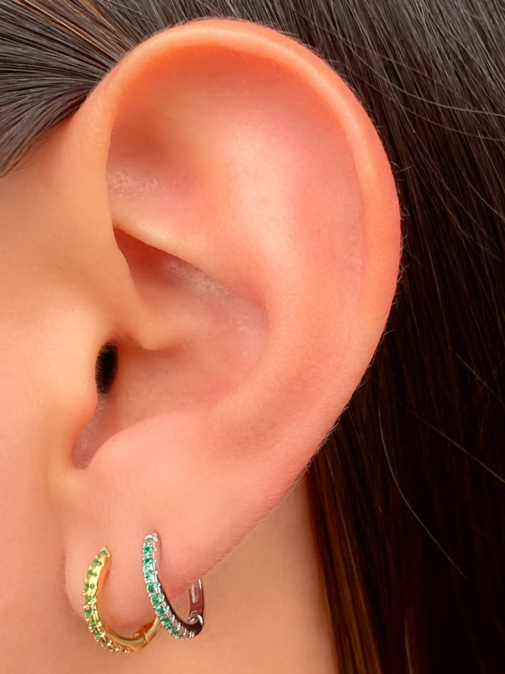 Arracada Zirconias Verde 11 mm