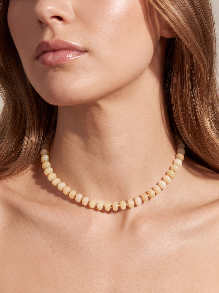 Choker Aros Piedra Natural Bolitas Doradas 8 mm