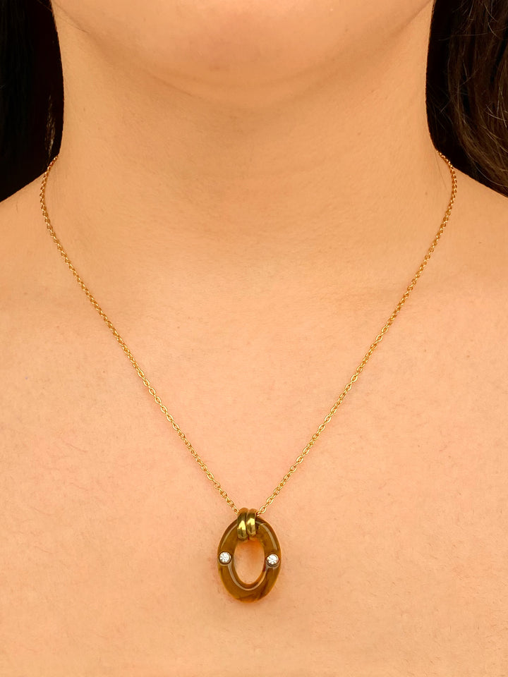 Collar Con Dije Ovalado