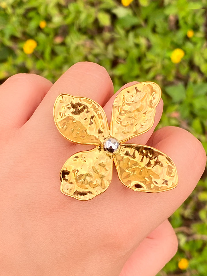 Anillo Flor Cuatro Petalos Bolita Plateada