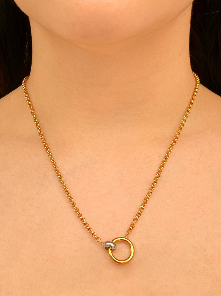 Collar Circulo Plateado Y Dorado Entrelazado