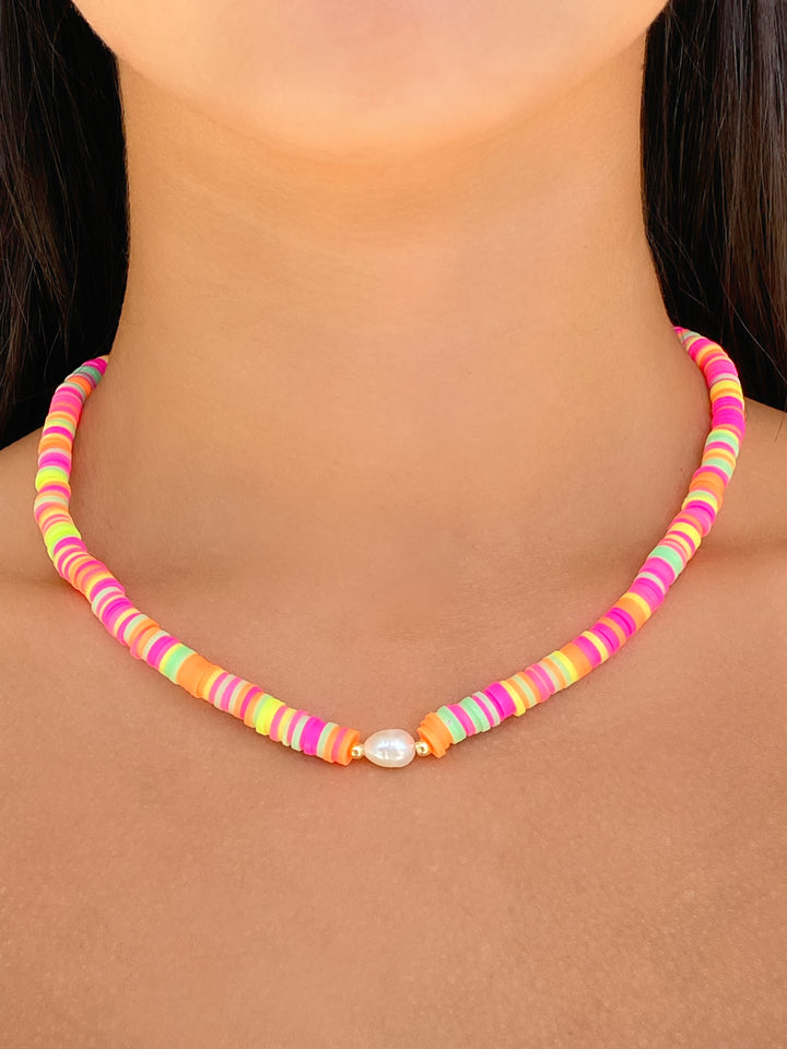 Collar Pucas Neon Con Perla