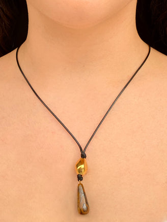 Collar Cordon Con Colgante Dorado