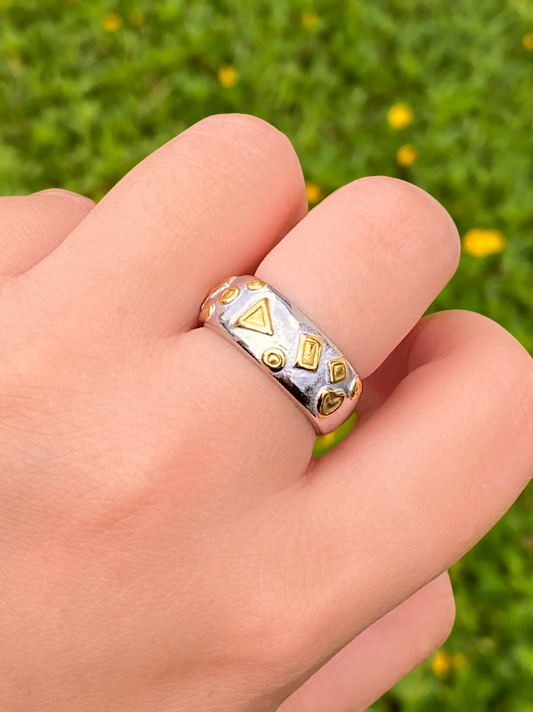 Anillo Combinado Con Figuras