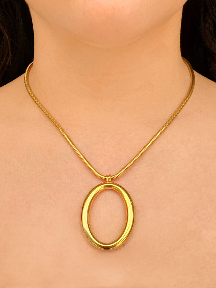 Collar Con Dije Ovalado Chunky
