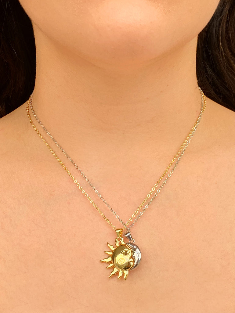 Set Collares Dije Luna Y Sol