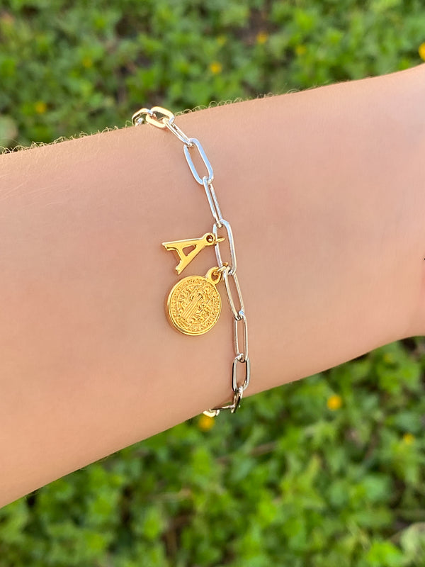 Pulsera Eslabon Plateado Inicial San Benito