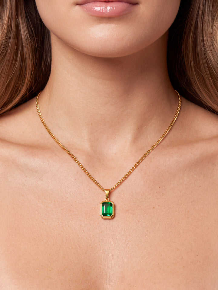 Collar Eslabones Dije Rectangular Verde