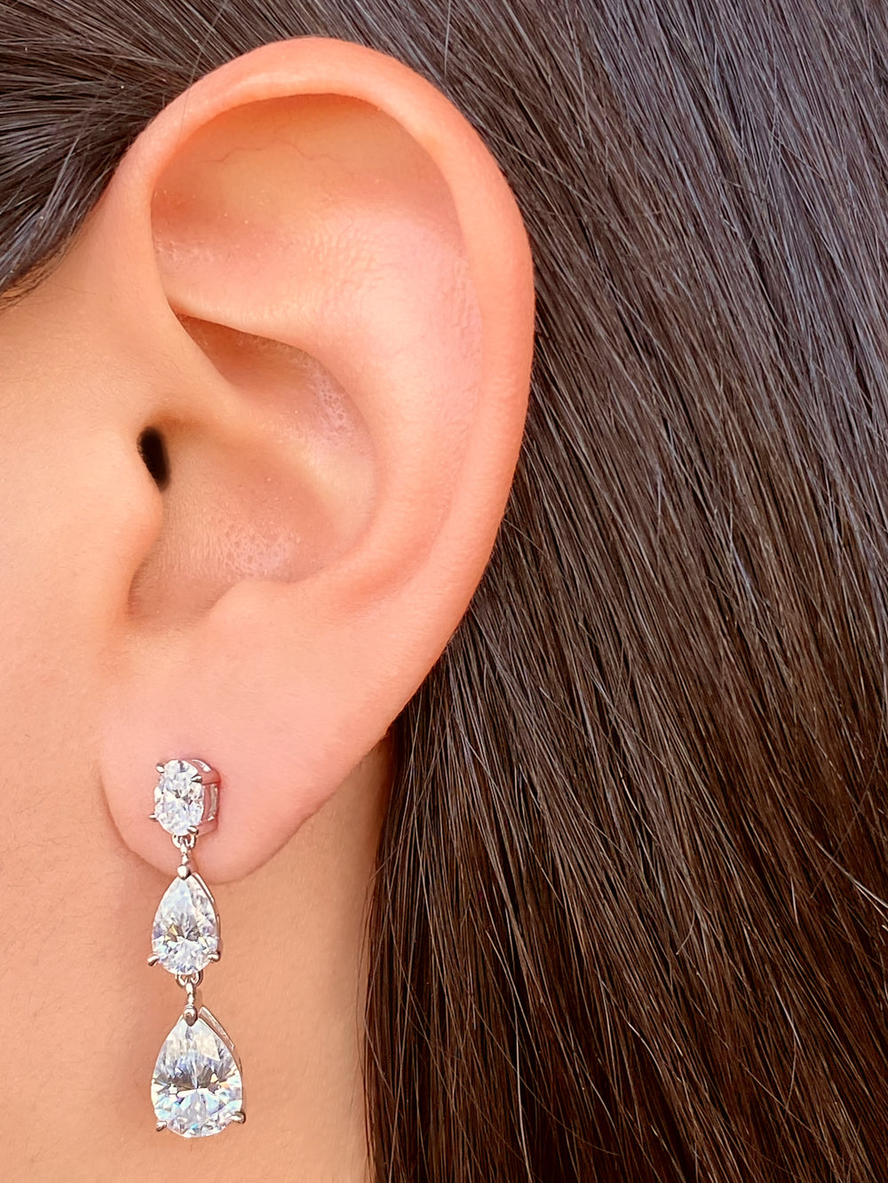 Par Arete Largo Moissanitas Corte Pera 7 CT