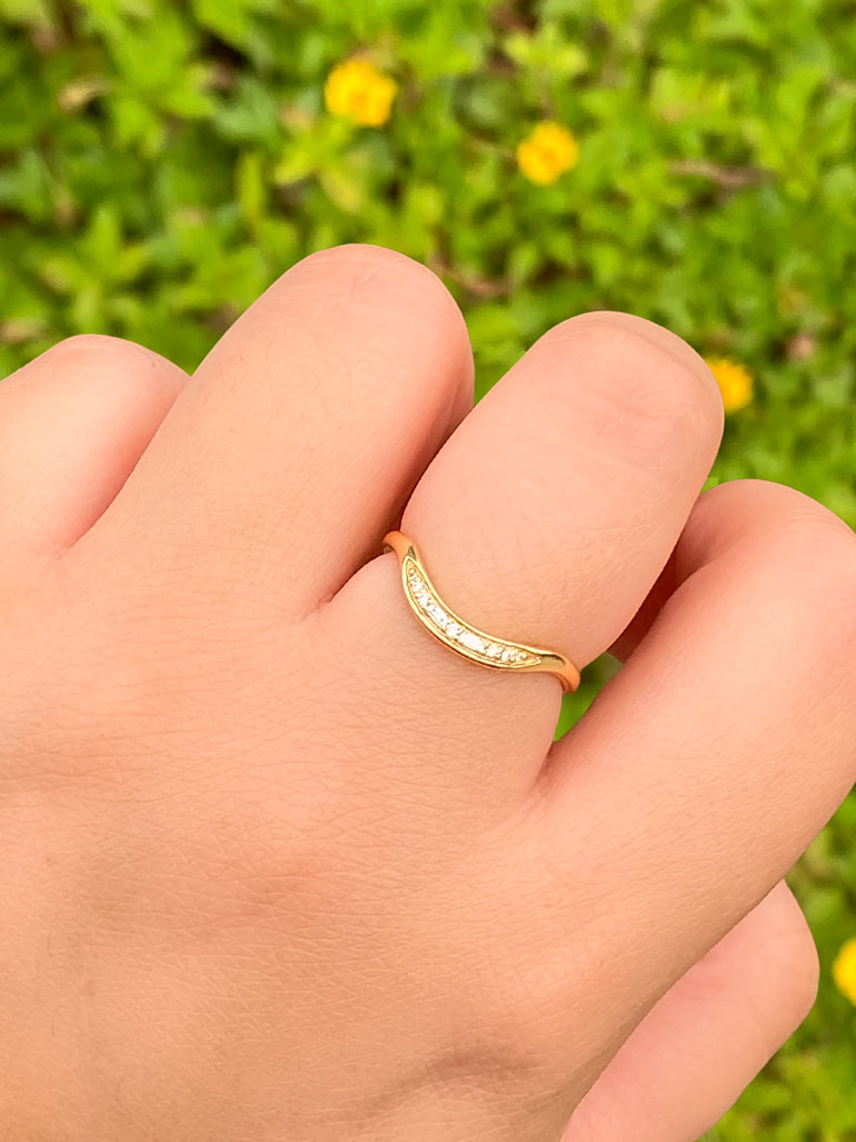 Anillo Con Curva Corte Round Baguette 0.059 pts Diamante Natural