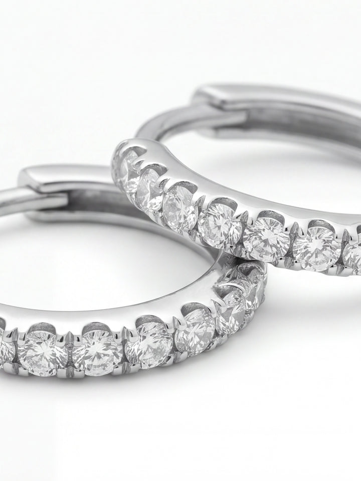 Par Arracada Corte Round 0.12 Ct Diamante Natural