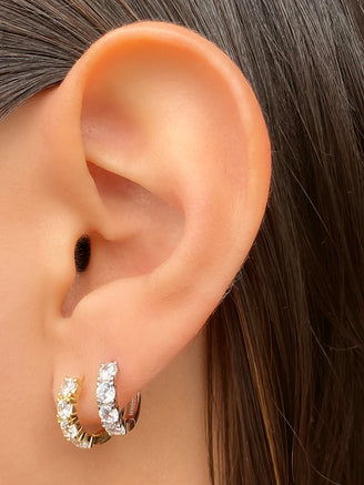 Arracada Cuatro Zirconias 13 mm