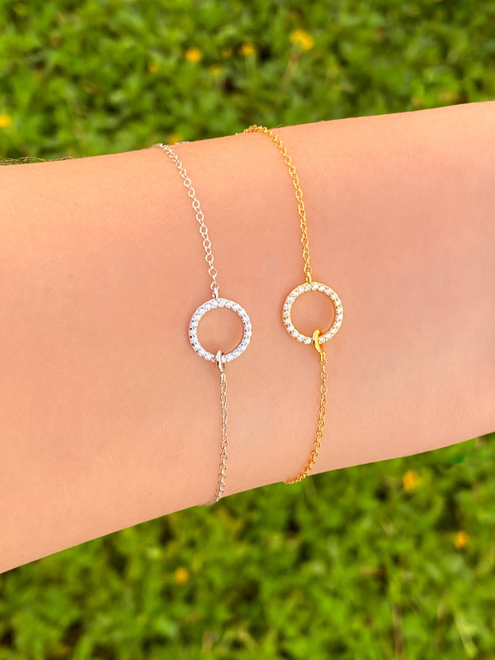 Pulsera Contorno Circulo Con Zirconias