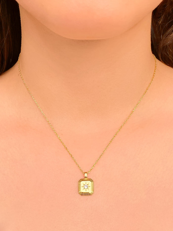Collar Dije Cuadrado Estrella Piedra Cristal