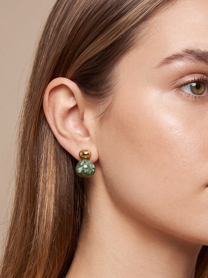 Par Arete Ovalo Con Bolita Verde
