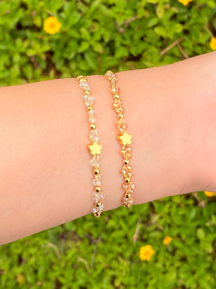 Pulsera Hilo Mini Flor Con Piedras