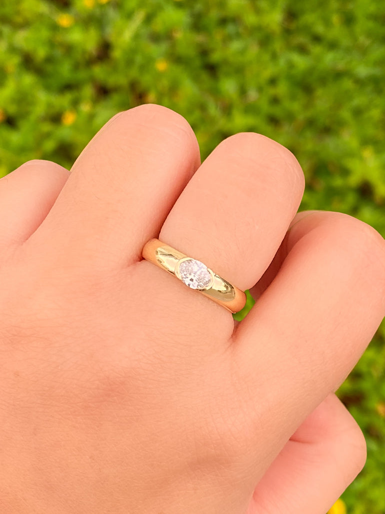 Anillo Oval Grueso con Diamante Lab Grown 0.50 Ct Oro 14k