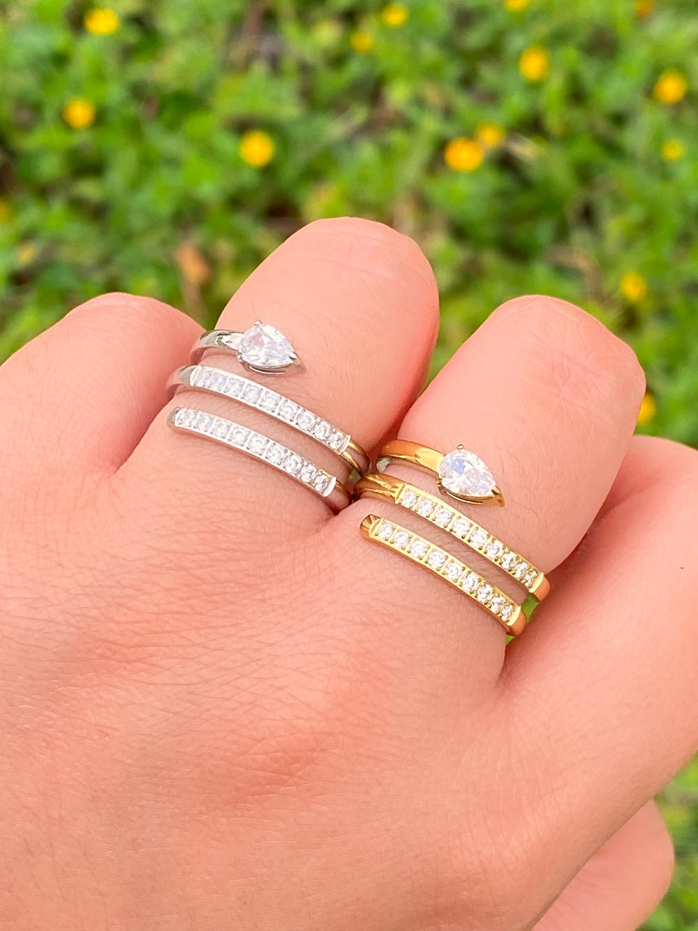 Anillo Triple Con Zirconias Y Gota