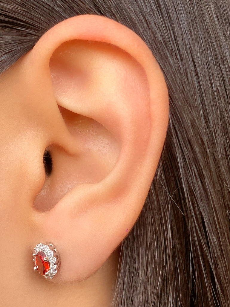 Par Arete Ovalado Birthstone Plateado