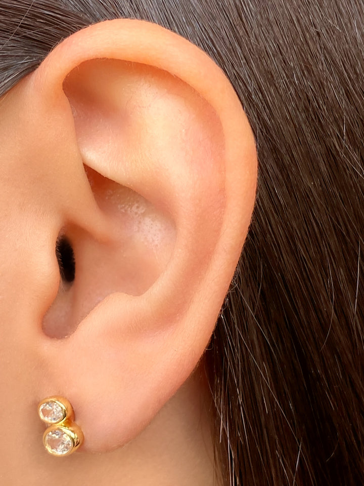 Par Arete Doble Zirconia Ovalada