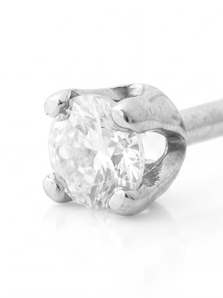 Arete Broquel Solitario Corte Round 0.03 Ct Diamante Natural