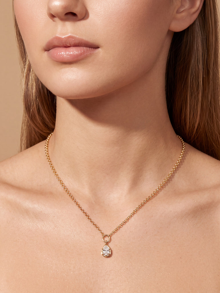 Collar Eslabones Con Dije Gota Y Zirconia